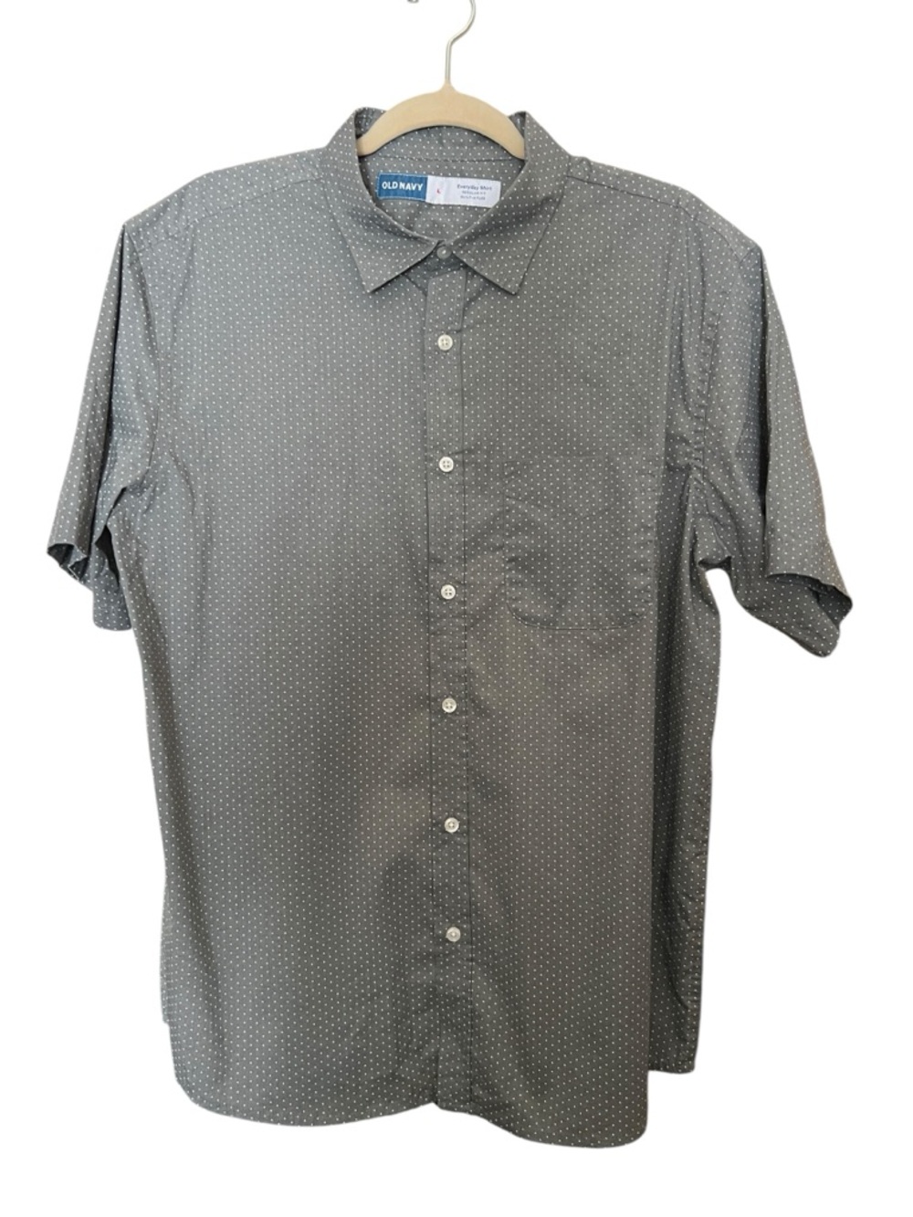 Old Navy Men's Short Sleeve Grey Dot Button-Up Shirt NWT